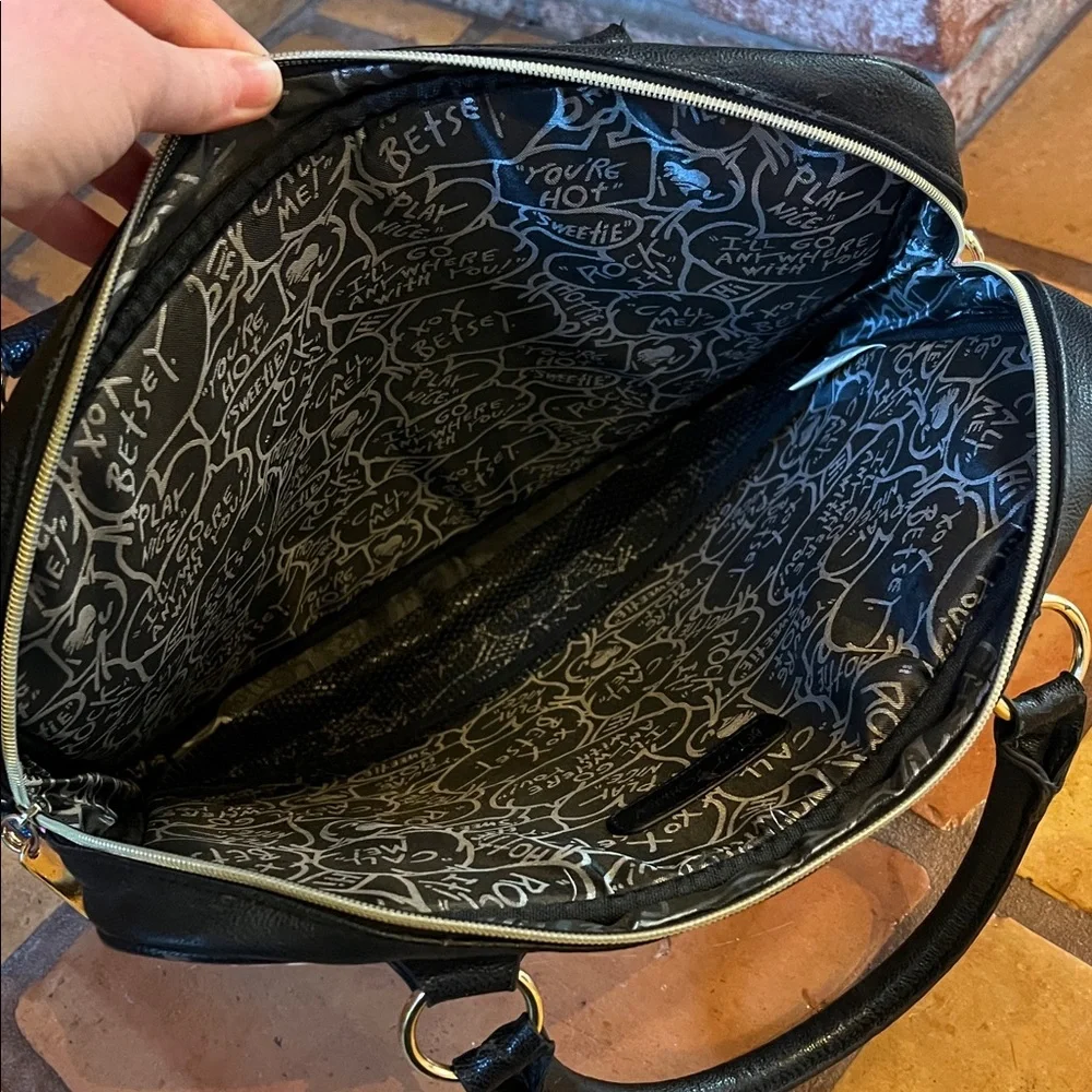 Betsey Johnson floral butterfly laptop bag - Picture 4 of 6